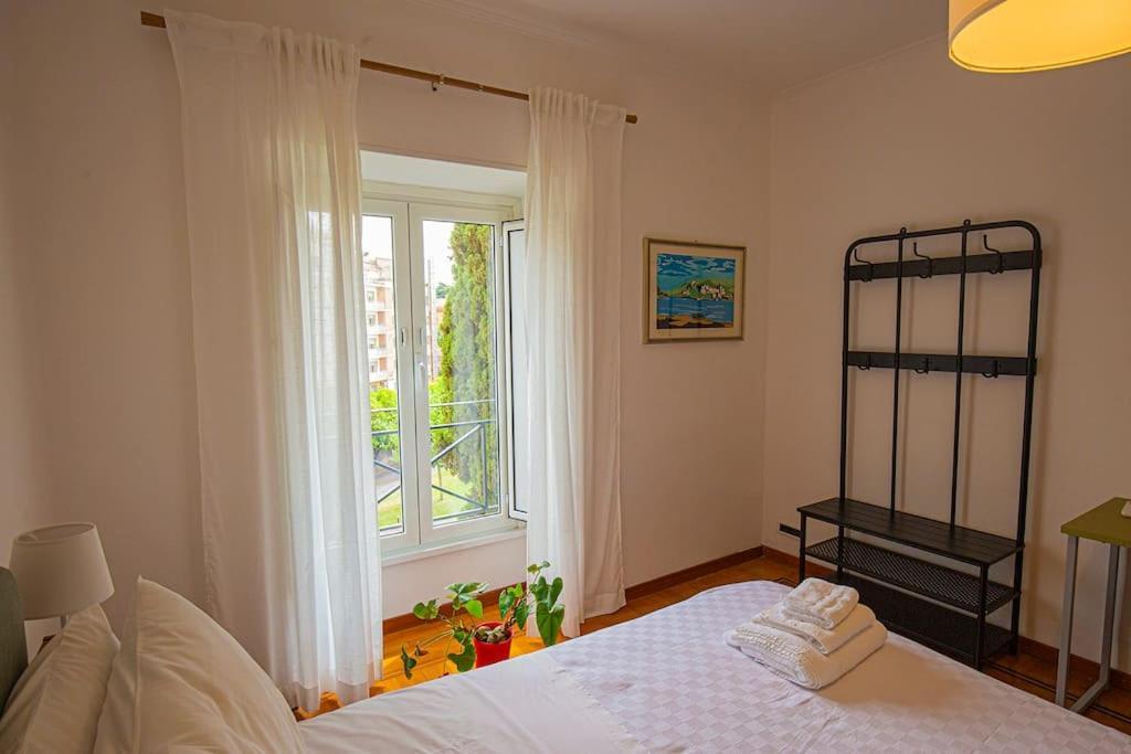 Dimora Al Colosseo, 2 Bedrooms Rome Luaran gambar