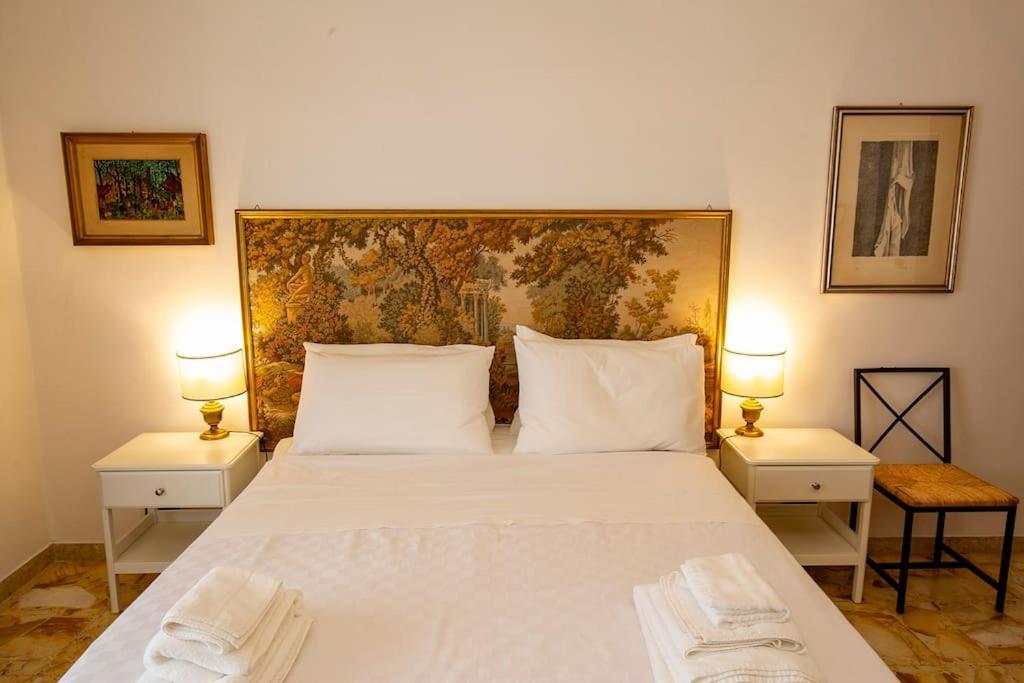 Dimora Al Colosseo, 2 Bedrooms Rome Luaran gambar