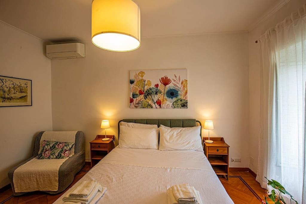 Dimora Al Colosseo, 2 Bedrooms Rome Luaran gambar